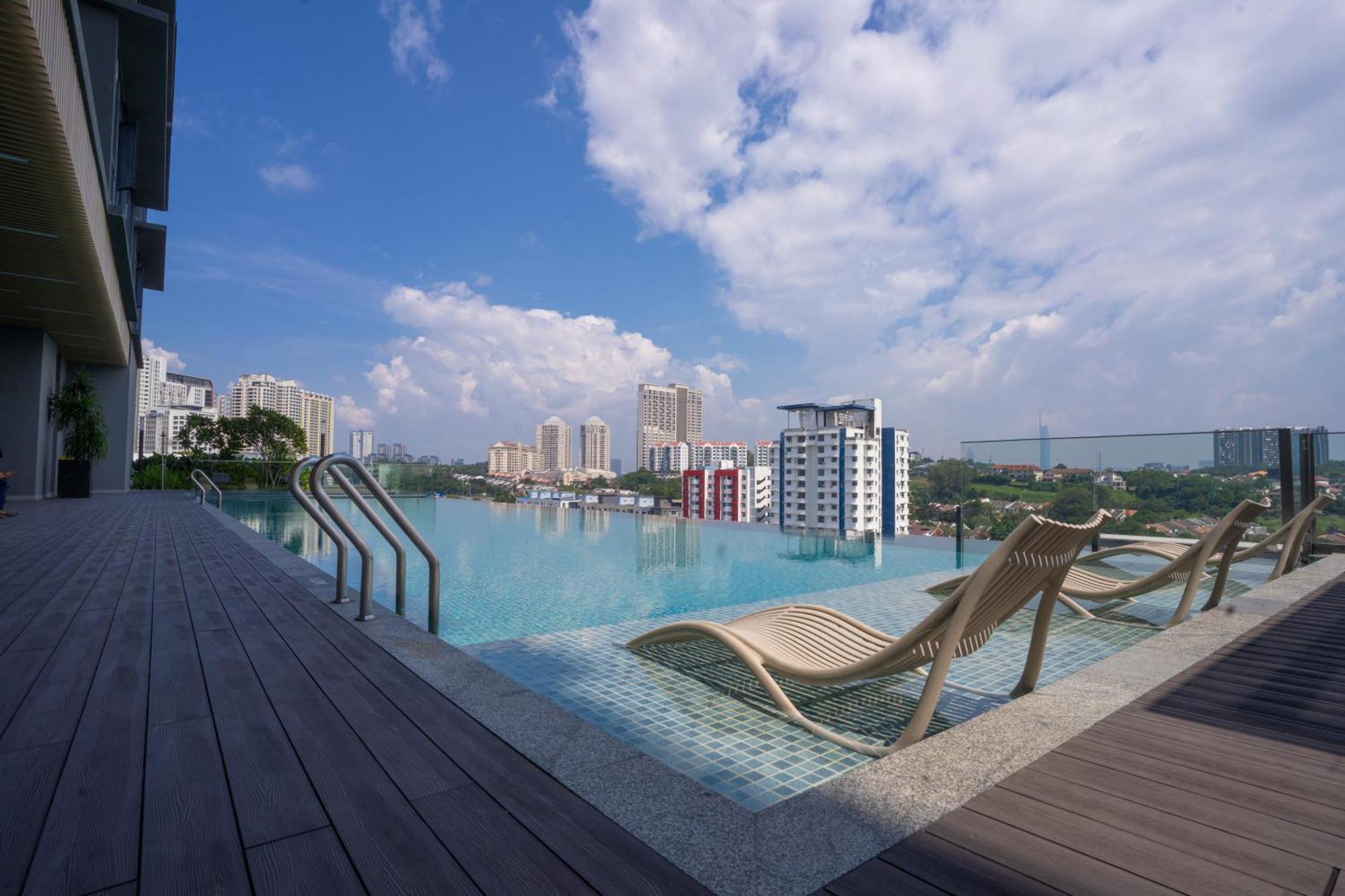 Societe Suites By Ihost Global Kuala Lumpur Exterior photo